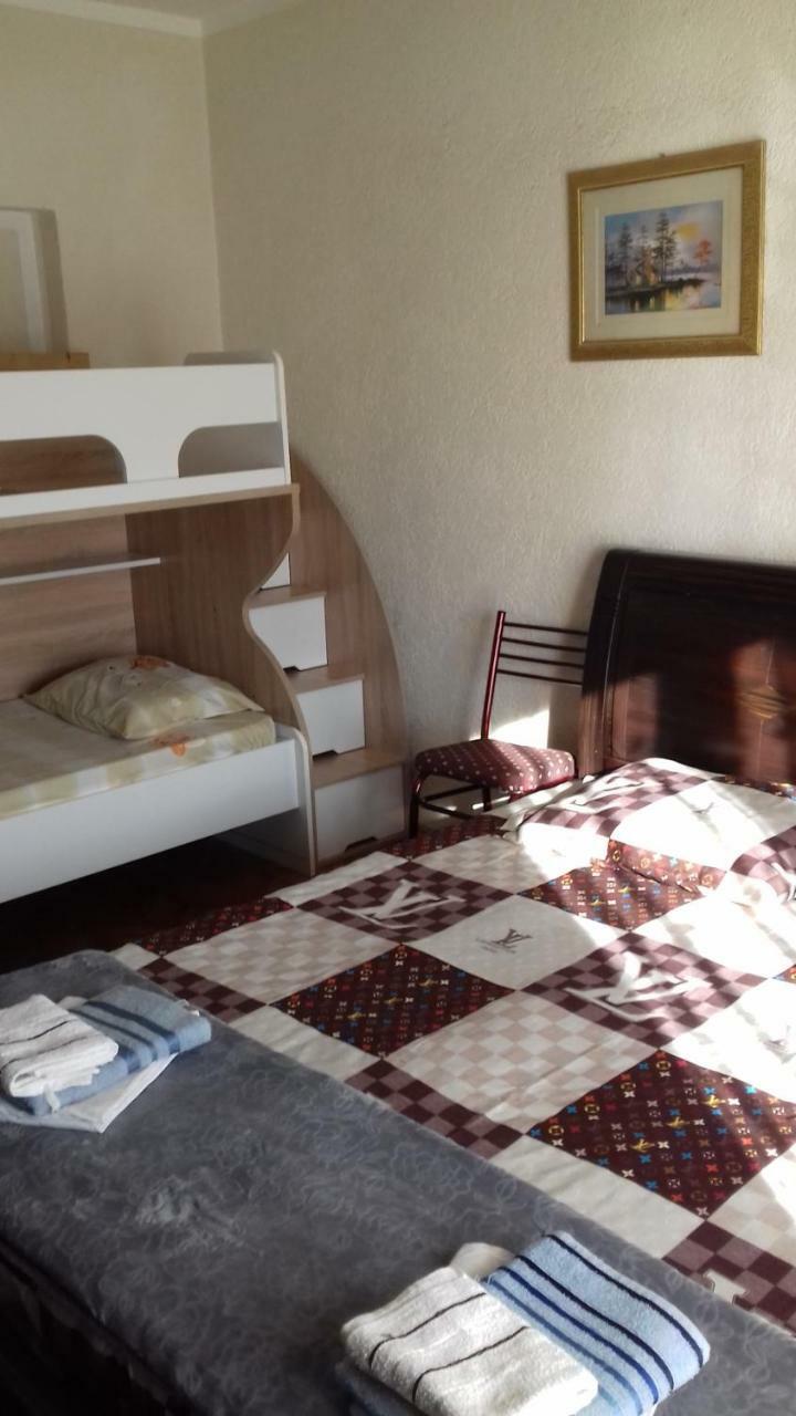 Apartments Kalamperovic บาร์ ภายนอก รูปภาพ